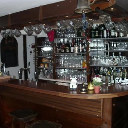 Astenstubchen Hotel *